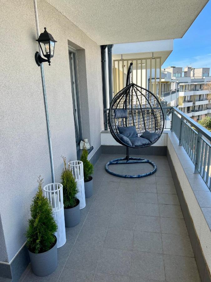 ウストロニエ・モルスキエCelebryta - Apartamentアパートメント エクステリア 写真